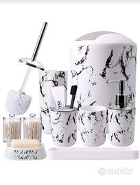 Set accessori bagno effetto marmo