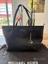 Borsa Michael Kors nera