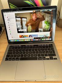 MacBook Pro 13” chip M2 “COME NUOVO”