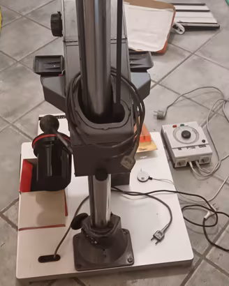 ingranditore per sviluppo fotografico 