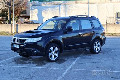 Subaru FORESTER anno 2009 195.000 km 2.0 diesel 15