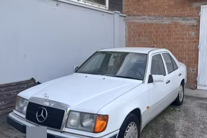 Mercedes 200E