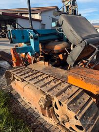 Trattore cingolato OM