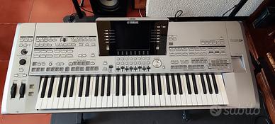 Tastiera - Tyros 5 