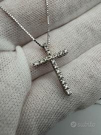 Collana croce oro bianco 18 kt diamanti 0,20 ct