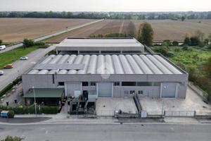 CAPANNONE A BORGO SAN GIACOMO