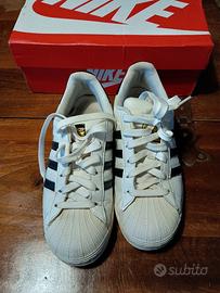 Adidas Superstar bianche e nere