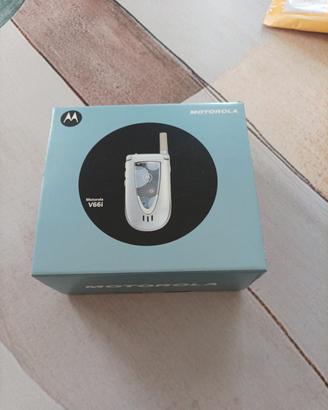 Motorola v66i