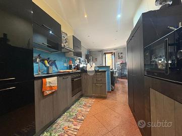 3 LOCALI A OLIVETTA SAN MICHELE