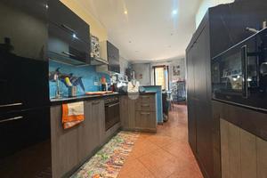 3 LOCALI A OLIVETTA SAN MICHELE