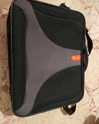 Borsa semi rigida porta pc 17 pollici
