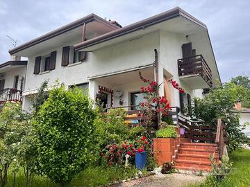 CASA TRICAMERE CON GIARDINO FR. FLAGOGNA
