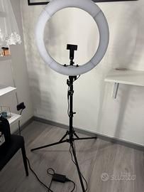 neewer ring light R-l18