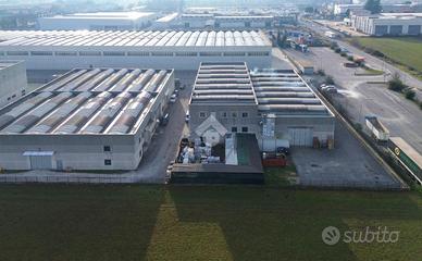 CAPANNONE A NUVOLERA