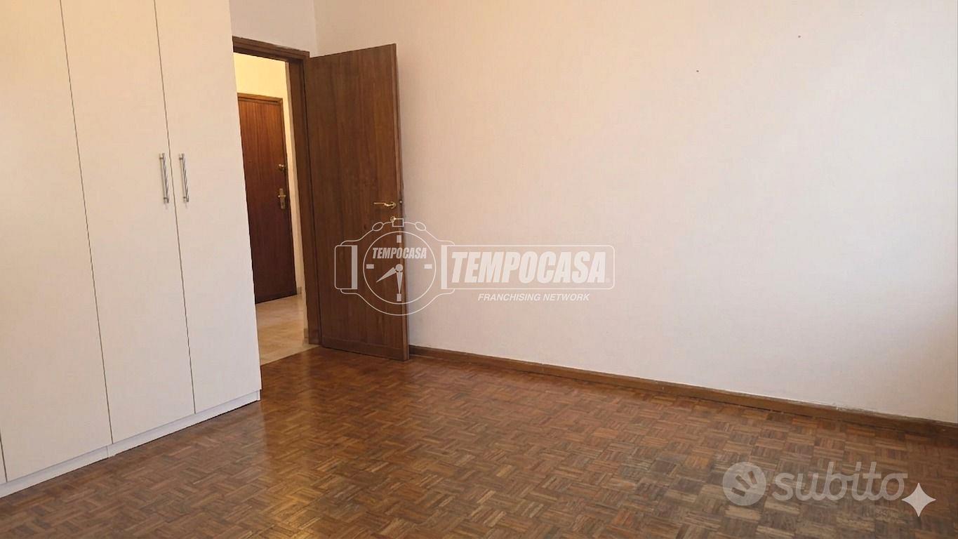 Apartment in Bologna, Irnerio, Santo Stefano - Altro