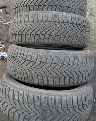 4 GOMME INVERNALI NEXEN 215/55 R17 98 V - 6,5 mm