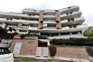 Appartamento di 105 m² con 3 locali e box auto a R
