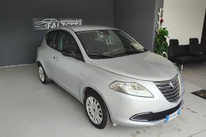 Lancia Ypsilon 1.2 69 CV 5 porte S&S Silver