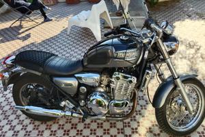 Triumph tunderbird 900 del 2002