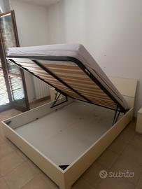 Cucina + soggiorno + stanza matrimoniale