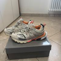balenciaga track
