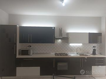 cucina bicolore laccata