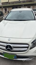 Mercedes GLA 2016