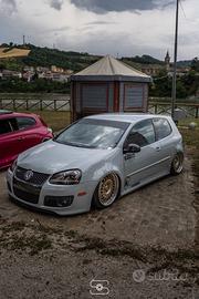 Vw GOLF 5 GTI ed Pirelli AIRRIDE