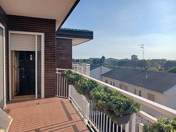 Appartamento di 118 m² con 3 locali e box auto a G