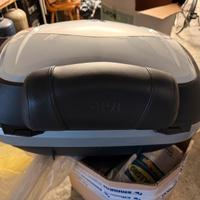 Bauletto 47 lt givi + piastra givi per Burgman 650