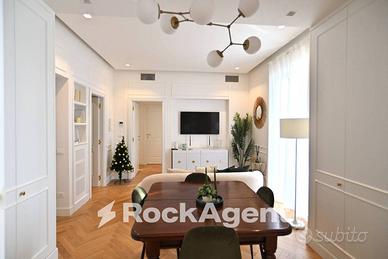 TRILOCALE RISTRUTTURATO CON SPAZIO ESTERNO