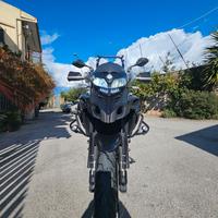 Benelli TRK 502X