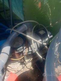 Motore piscina €700 + piscina in foto in omaggio!!