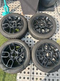 4 cerchi in lega con gomme 185-55-15 per fiat 500