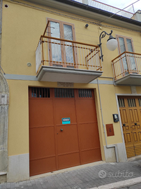 Casa singola di 200 mq più garage e terrazzo