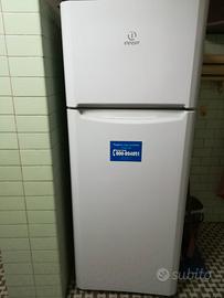 Frigorifero Indesit