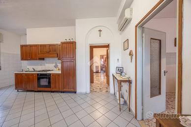 VILLA SINGOLA A SAN PIETRO IN CARIANO