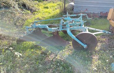 Aratro bivomere gherardi B32/L
