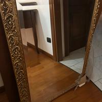 Specchio con cornice oro