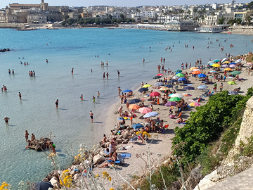 OTRANTO casa fronte spiaggia e vicino dal centro