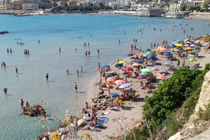 OTRANTO casa fronte spiaggia e vicino dal centro