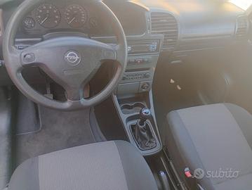 Opel Zafira 7p metano casa madre 