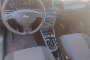 Opel Zafira 7p metano casa madre 