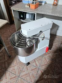 impastatrice da pizzeria trifase 