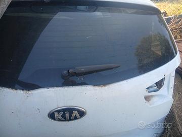 portellone Kia Sportage 