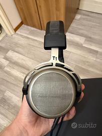 Cuffie Beyerdynamic T 1 (2gen) + amplificatore
