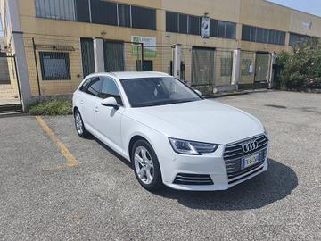 Audi A4 Avant 2.0 TDI 150 CV ultra Sport