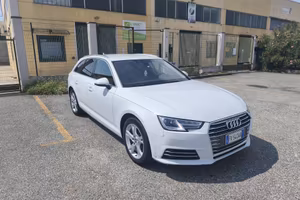 Audi A4 Avant 2.0 TDI 150 CV ultra Sport