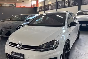 Volkswagen Golf 2.0 5p. DSG R