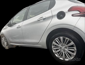 Porte Peugeot 208 prima serie